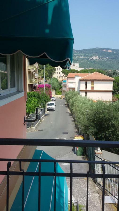 Very Cosy House With Fabulous Sea View! Pietra Ligure Exterior photo