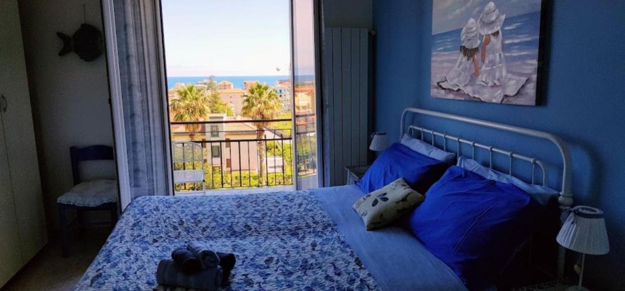 Very Cosy House With Fabulous Sea View! Pietra Ligure Exterior photo